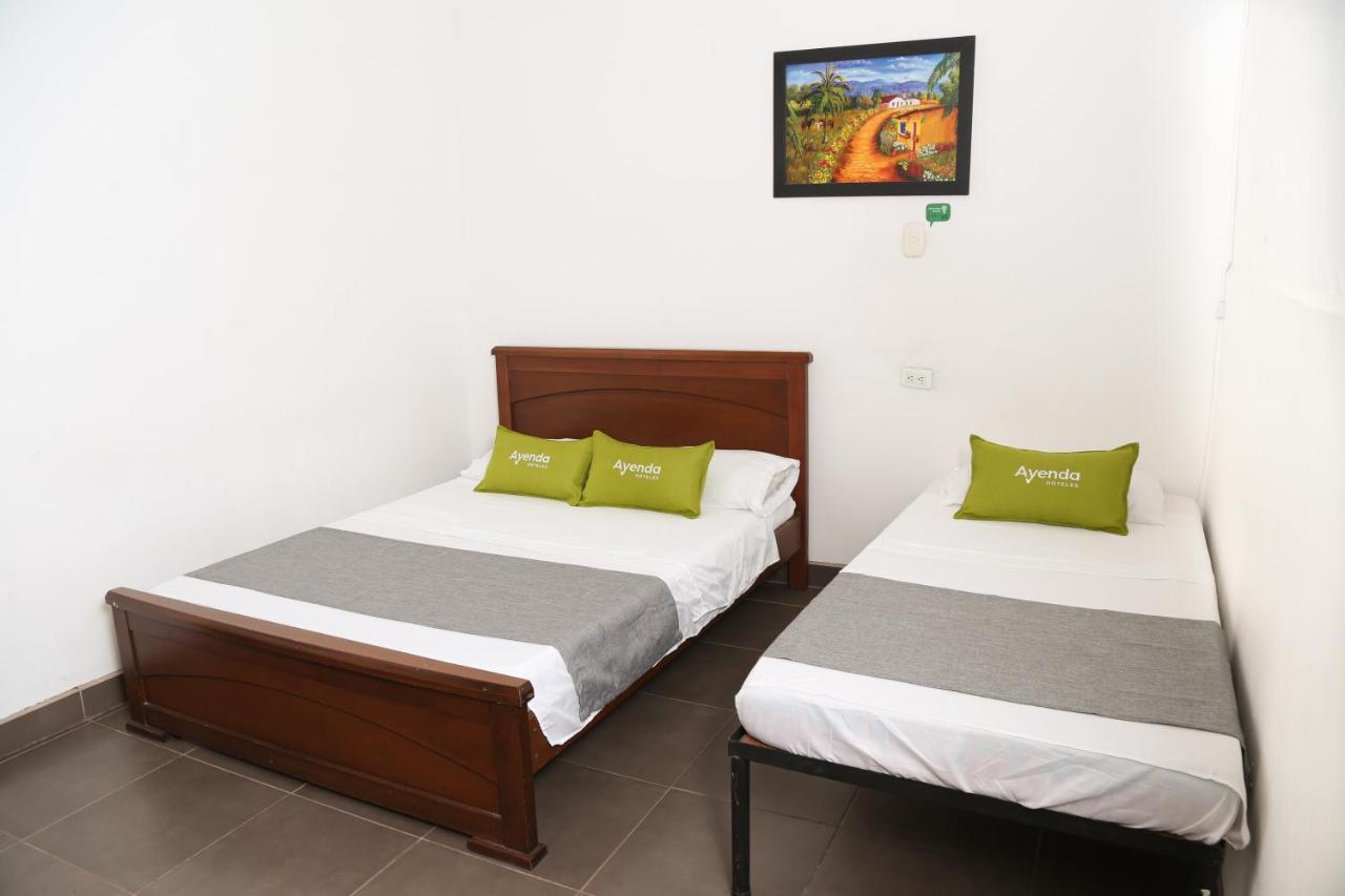 Hotel La Republica Manizales Exterior photo