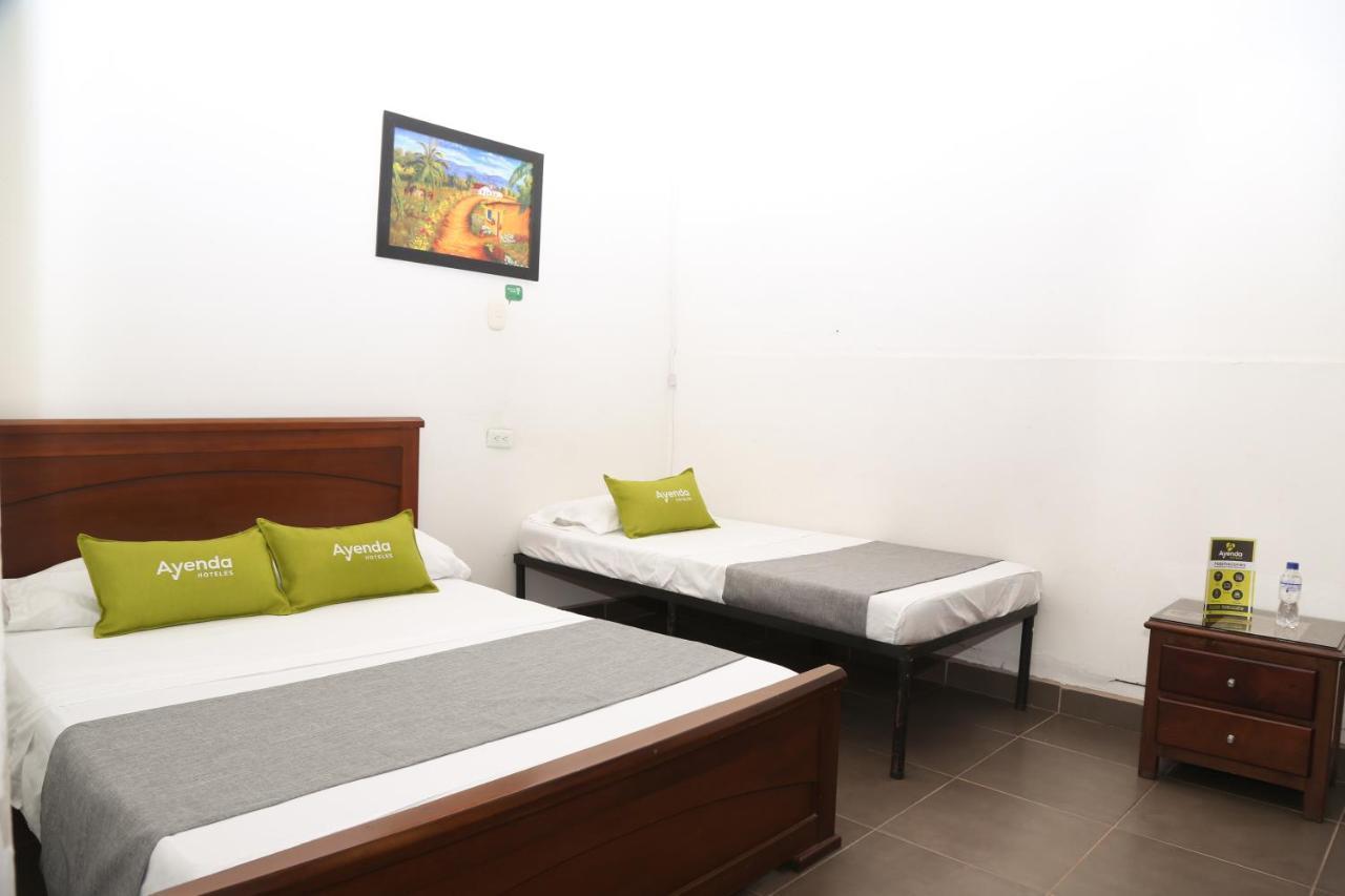 Hotel La Republica Manizales Exterior photo